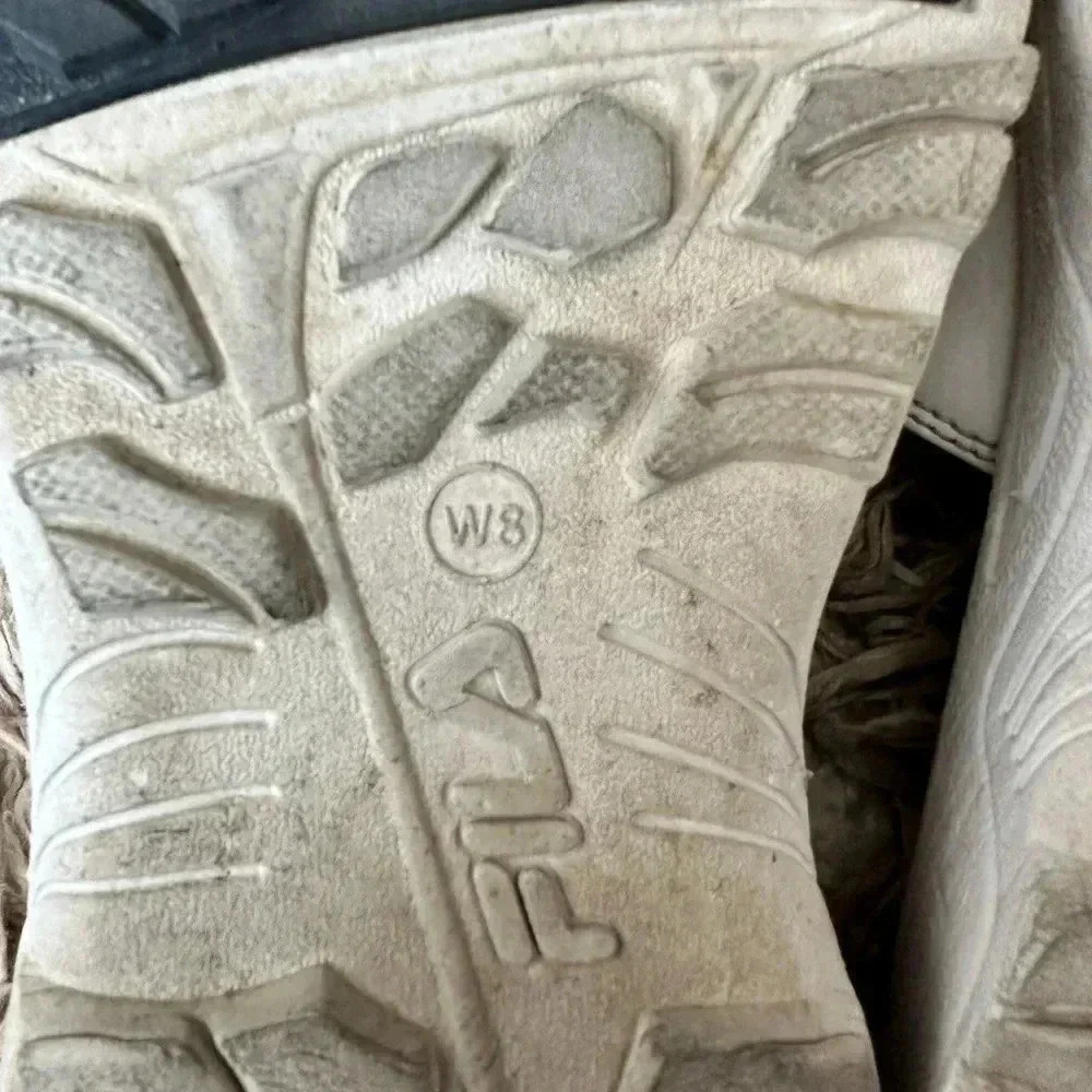 Fila women’s size 8 sandals - Picture 3 of 4